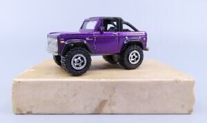 Matchbox 1972 FORD Bronco 4x4 Target Retro Series 5/24 Purple 1:64 Diecast Loose